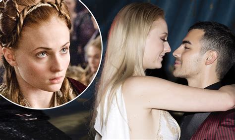 sophie turner leaked|Game of Thrones: Sophie Turner strips off in X